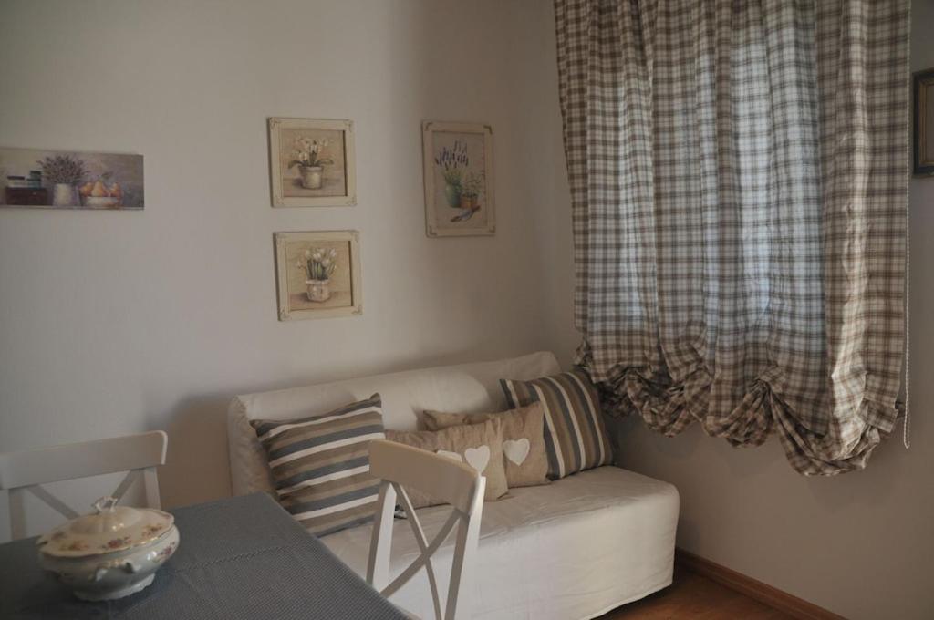 La Pavoncella Suite Орозеи Екстериор снимка